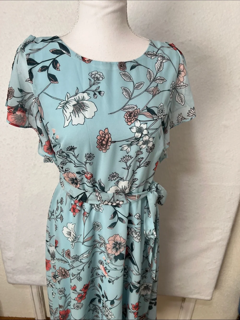 Light Blue Floral High-Low Dress with Tie Waist - Picture 3 of 12